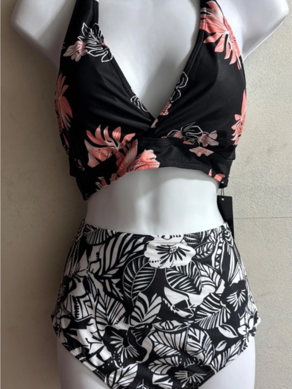 Women's two-piece swimsuit floral Medium